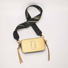 Picture of Jacquemus Lady Handbags _SKUfw151438890fw
